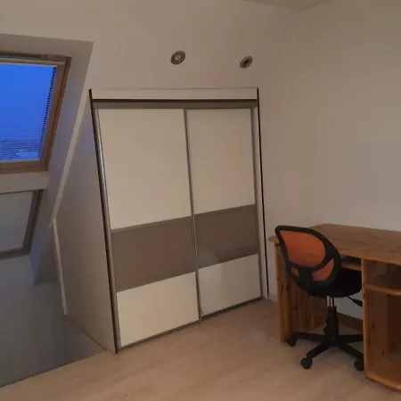 Apartment Utulny V 15 Bratislava