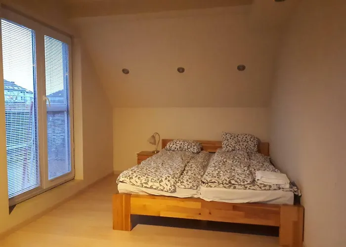 Apartamento útulný V 15 *